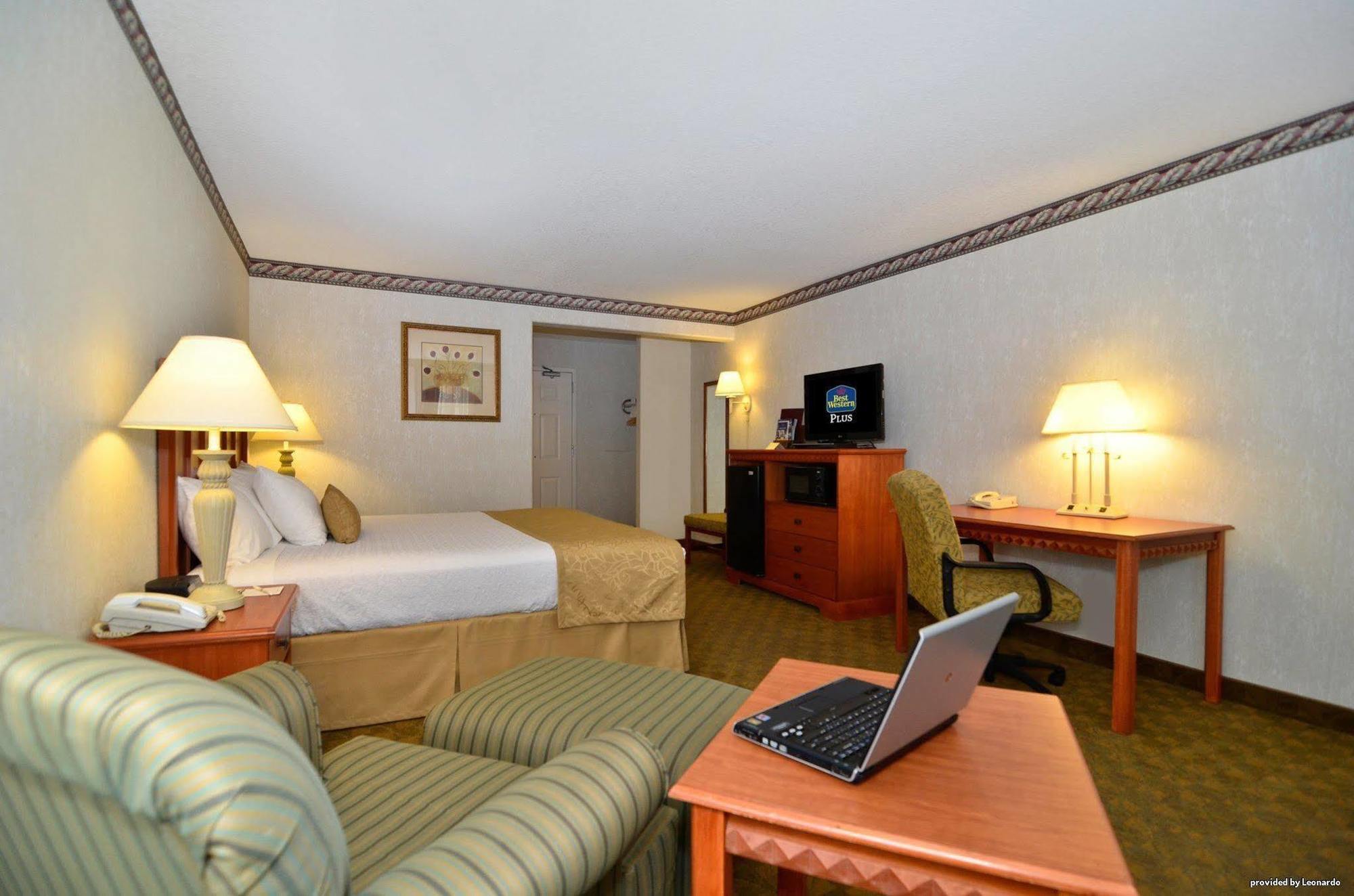 Best Western Marble Falls Inn Bagian luar foto